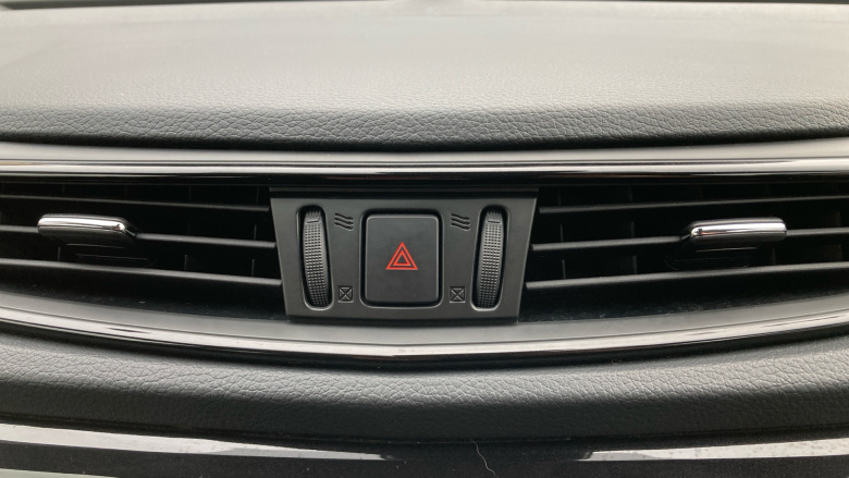 Nissan X-Trail 1.7 dCi N-Connecta 5dr CVT Diesel Station Wagon